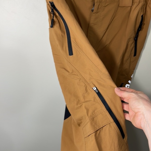 NWT BALEAF MEN’s stretch athletic hiking elastic waist lots of pockets shorts - Picture 3 of 9